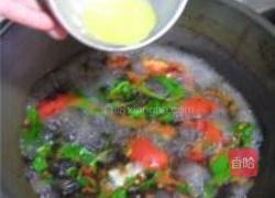 蕃茄紫菜蛋汤的做法图解4
