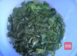 芹菜叶炒香干的做法图解3