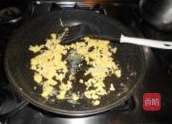 蟹肉炒饭的做法图解5