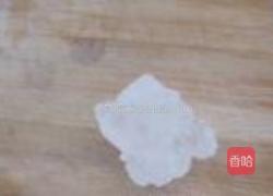 银耳莲子红枣汤的做法图解2