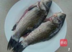 鲫鱼西洋菜汤泡饭的做法图解1