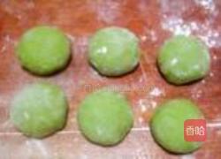 菠菜芝麻小饼的做法图解5
