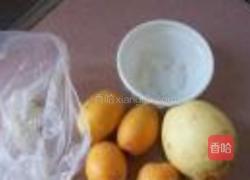 川贝雪梨枇杷糖水的做法图解1