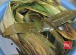 咸肉花生粽的做法图解1