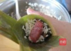 咸肉花生粽的做法图解8