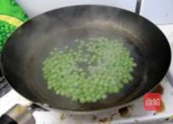 虾仁青豆蛋炒饭的做法图解5