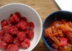 韩国泡菜香肠炒饭的做法图解3