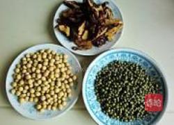 红枣绿豆豆浆的做法图解1