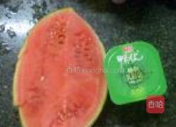 西瓜酸奶的做法图解1