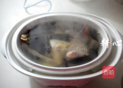 灵芝鸽子汤的做法图解4