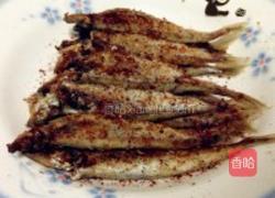 煎多春鱼的做法图解3