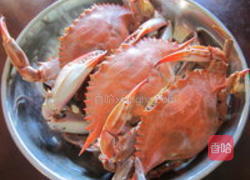 蟹肉豆腐煲的做法图解1