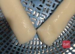 菠菜咸肉炒年糕的做法图解1