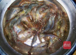 麻辣鲜香香辣虾的做法图解1
