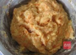 红萝卜鸡肉饼的做法图解4