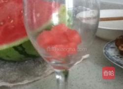 清爽西瓜酸奶杯的做法图解2