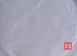 白巧克力生日蛋糕的做法图解2