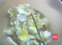 鹌鹑蛋鸡蛋花糖水的做法图解3