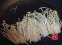 辣拌西瓜皮金针菇的做法图解5