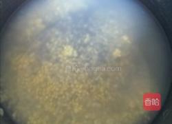 小米苹果粥的做法图解1