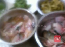 家常酸菜鱼的做法图解1