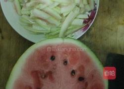 醋溜西瓜皮的做法图解1