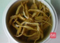 黄花菜炖菜鸭的做法图解6