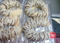 豆沙卷面包的做法图解7