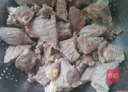 胡萝卜牛肉汤的做法图解3
