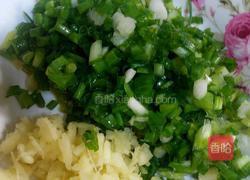 药芹炒香干的做法图解1