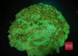 蛋煎金针菇的做法图解6