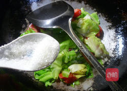 番茄炒牛心菜的做法图解6