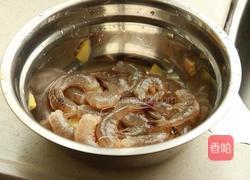 酸甜明虾的做法图解1