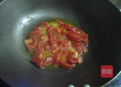 西红柿鱼丸汤面的做法图解3