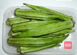 秋葵炒肉的做法图解1