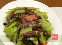 豆豉鲮鱼炒苦瓜的做法图解4