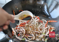 肉丝芹菜的做法图解10