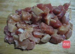 土豆鸡肉蘑菇焖饭的做法图解1