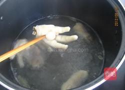 秋葵鸡爪汤的做法图解8