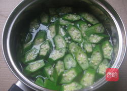 秋葵炒鸡蛋的做法图解4