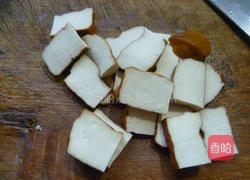 香干蒜薹炒鱼丸的做法图解5