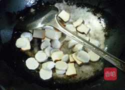 香干蒜薹炒鱼丸的做法图解6