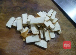 香干炒花蛤的做法图解2