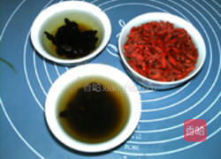黄精炖鸡的做法图解1