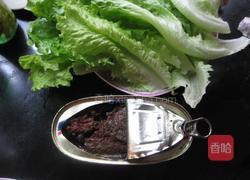 豆豉鲮鱼生菜的做法图解1