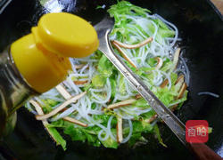 香干牛心菜炒米粉的做法图解9