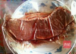 黑椒牛排粒的做法图解1