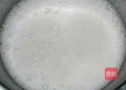 电饭锅蛋糕的做法图解1