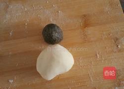 彩色金鱼小笼包的做法图解2