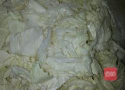 酸辣白菜的做法图解1